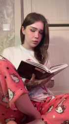 Thumbnail for thread with ID 944954195